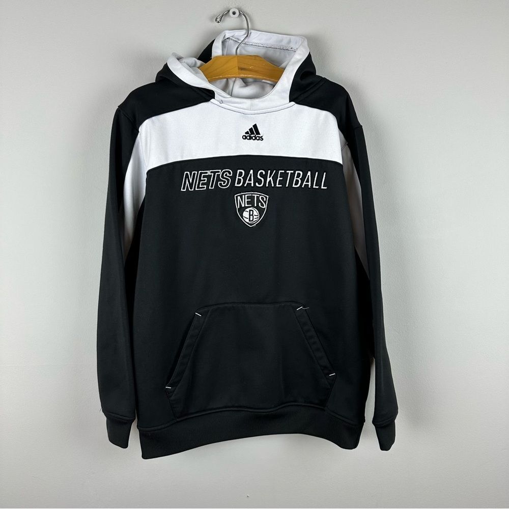 Adidas Nets Basketball Hoodie size boys 14-16